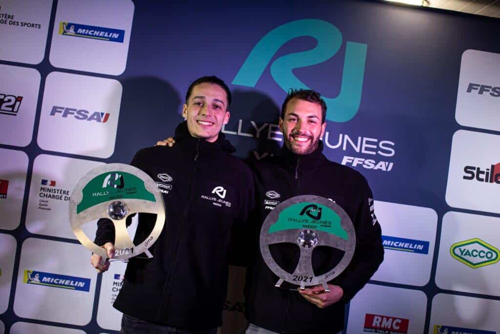 À l’issue des trois jours de finale au Circuit de Lédenon, Tom Pellerey et Hugo Roch remportent l’opération Rallye Jeunes Yacco FFSA, édition 2021/2022.