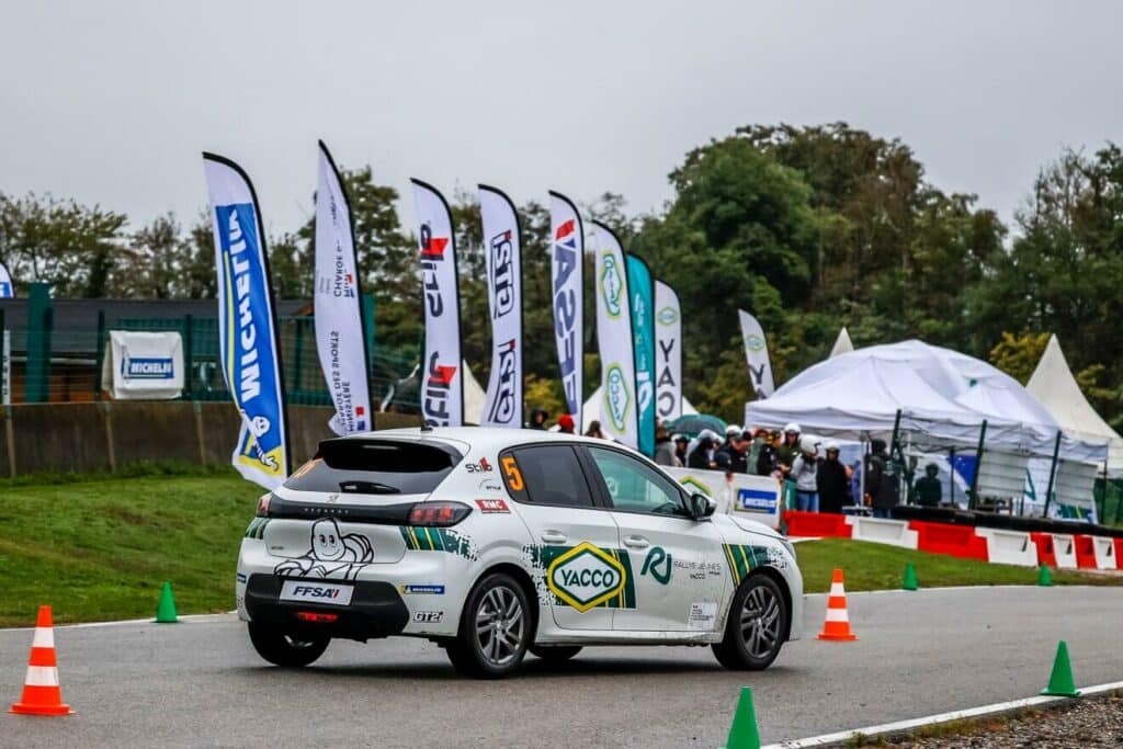 Deuxième et dernière journée lyonnaise concluante pour l’opération Rallye Jeunes Yacco FFSA ce dimanche 2 octobre.